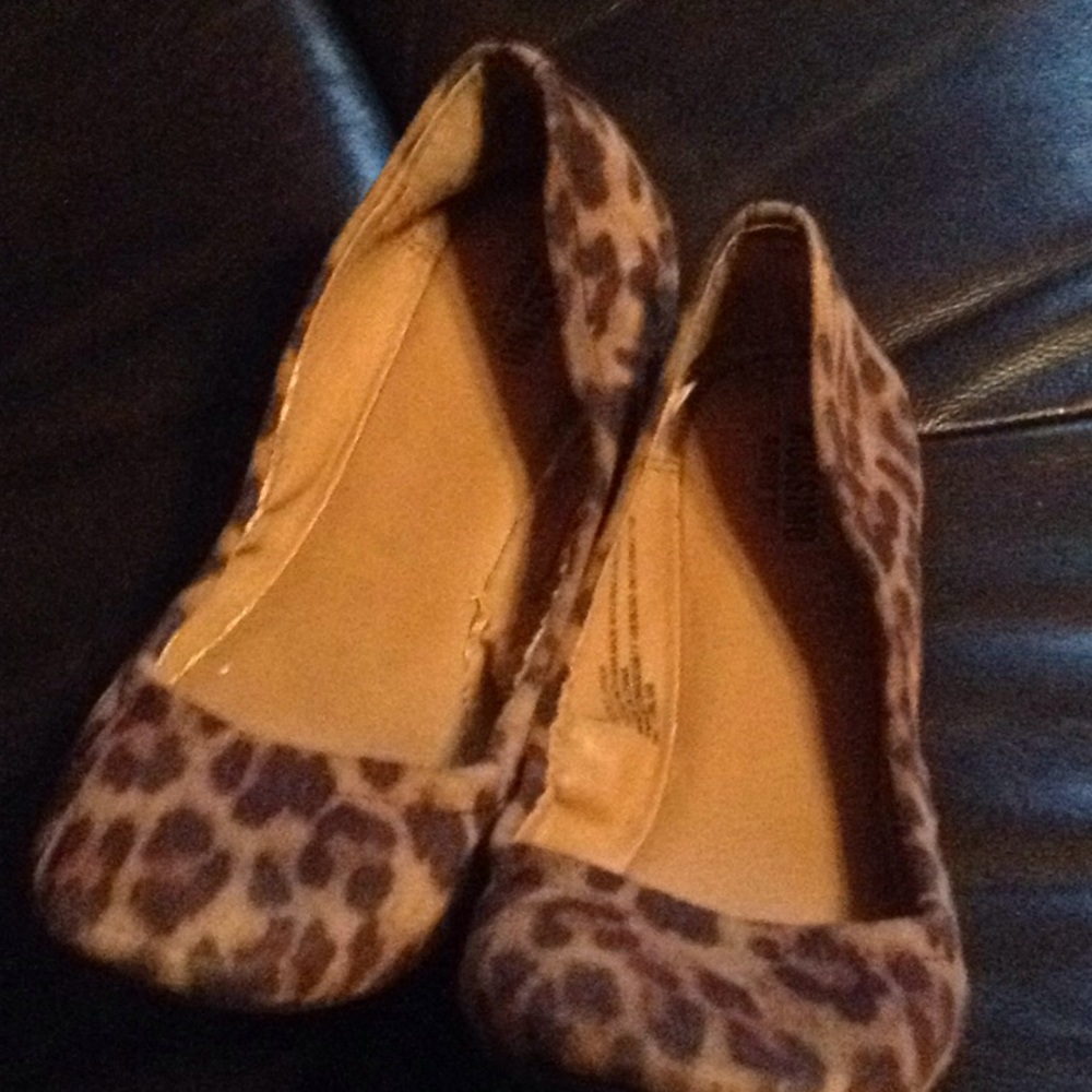Mossimo ladies flats